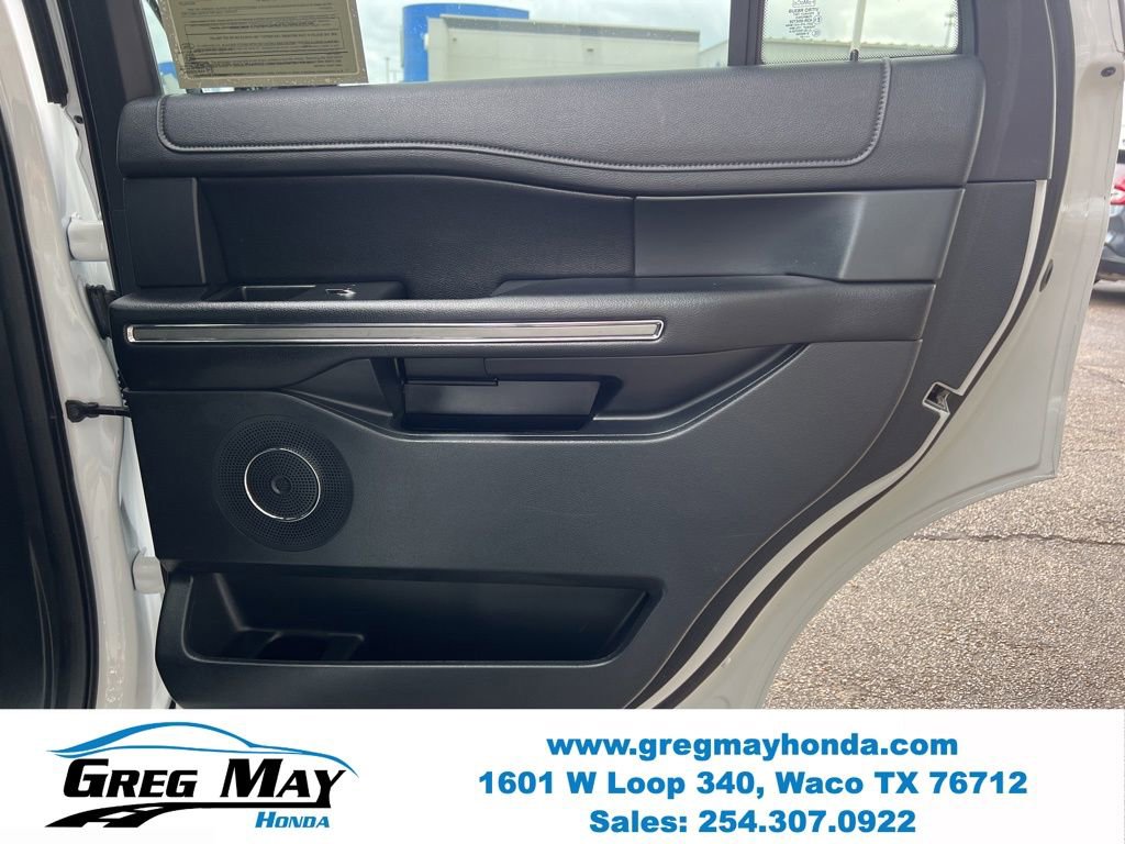 Used 2021 Ford Expedition XLT AWD/4WD image 13