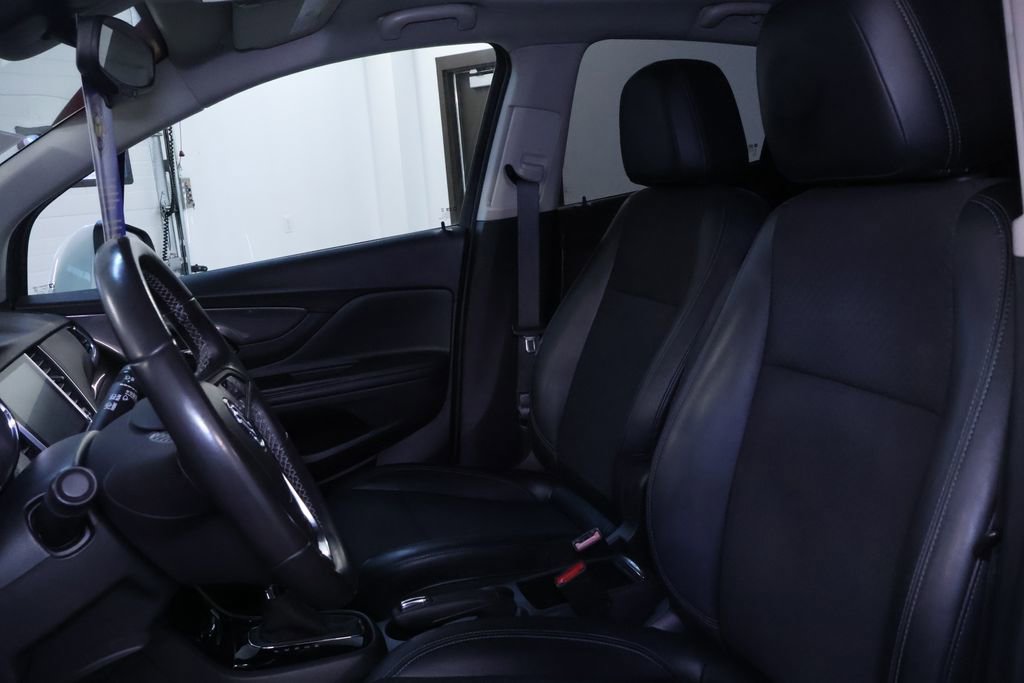 Used 2019 Buick Encore Preferred image 11