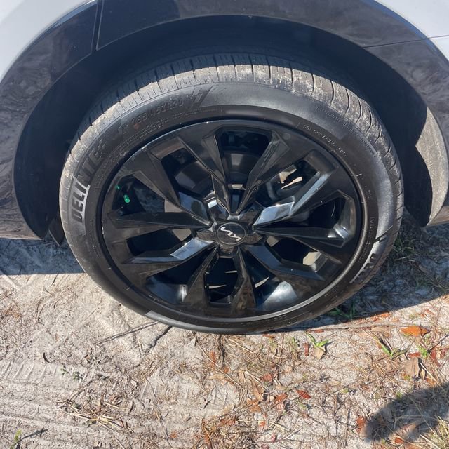 Used 2022 Kia Sorento SX image 8