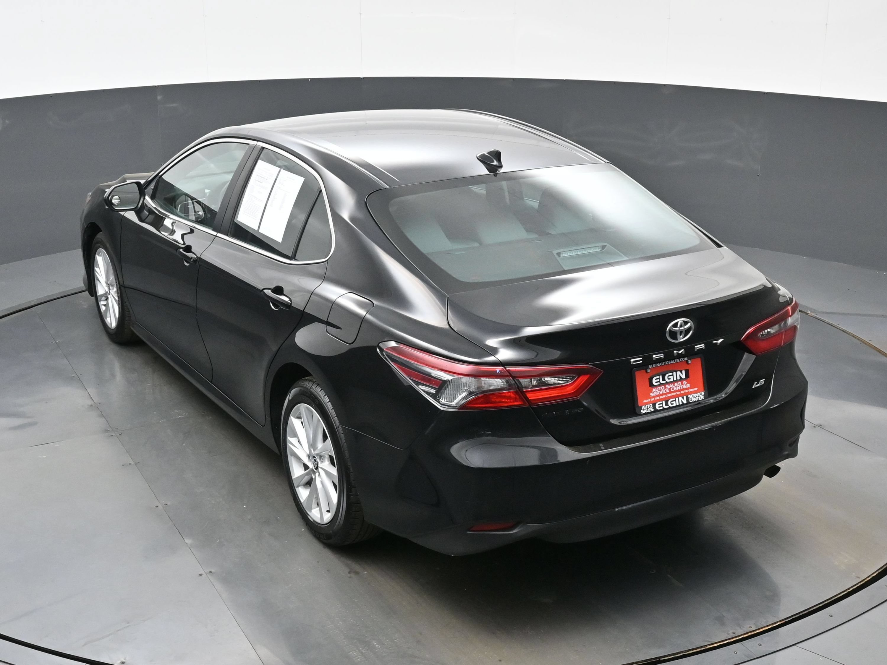 Used 2024 Toyota Camry LE FWD image 34