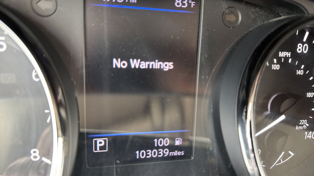 Used 2018 Nissan Rogue S AWD/4WD image 10
