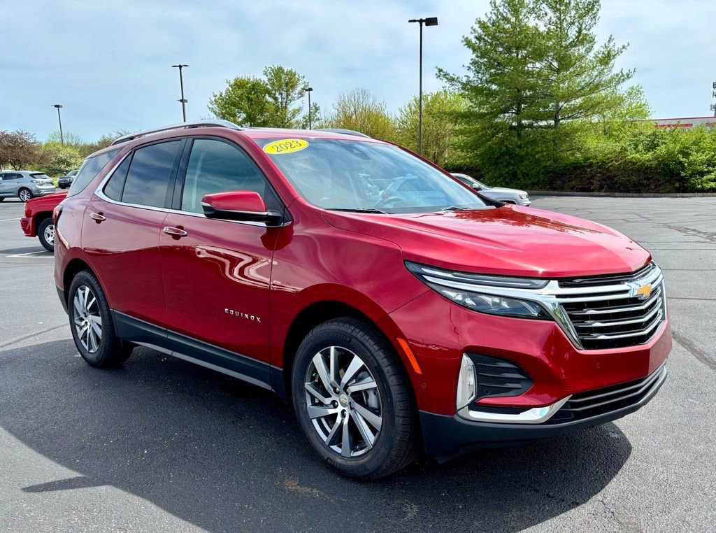 Used 2023 Chevrolet Equinox Premier AWD/4WD image 9