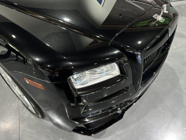 Used 2015 Rolls-Royce Wraith RWD image 15