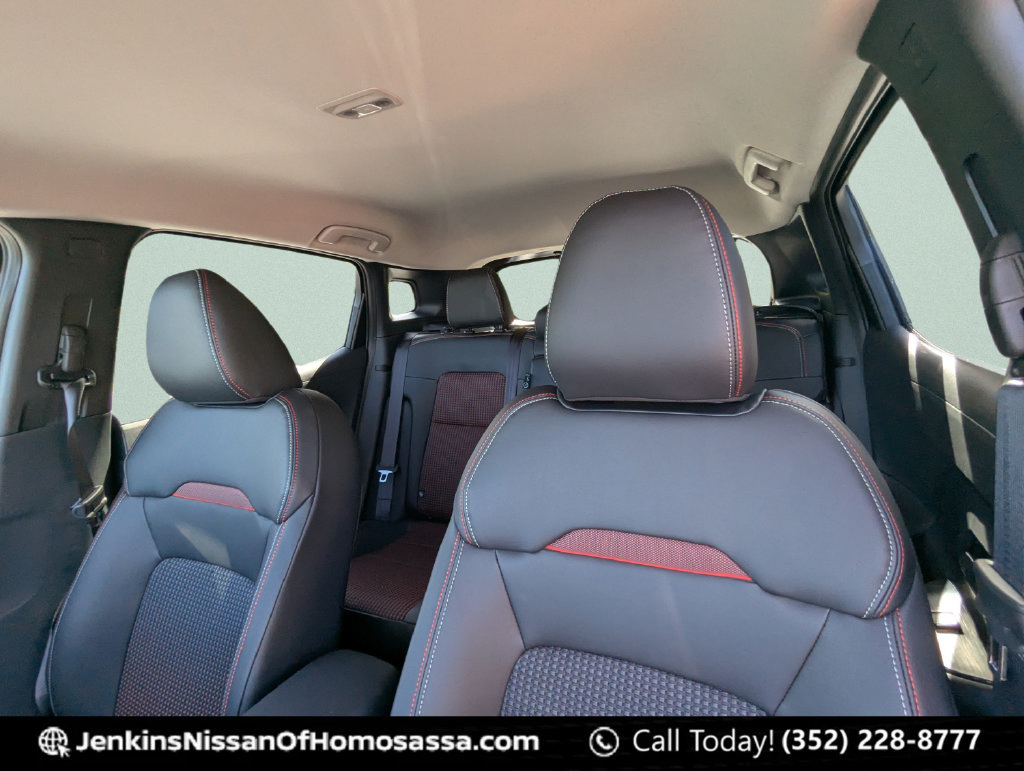 New 2026 Nissan Kicks SR FWD image 33