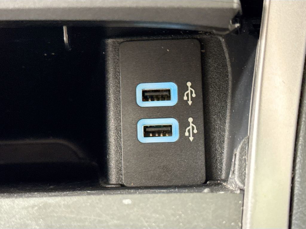 Used 2018 Ford Edge SEL w/ Equipment Group 201A image 18