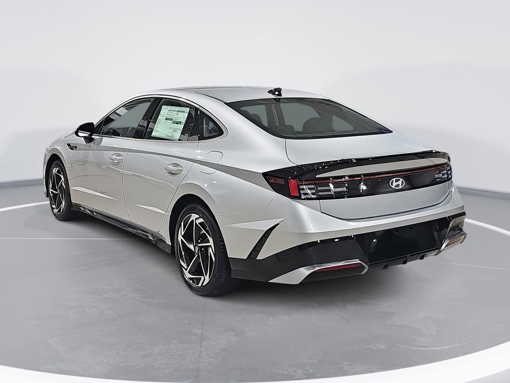 New 2026 Hyundai Sonata SEL FWD image 7