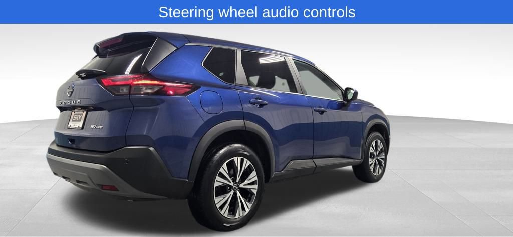 Used 2023 Nissan Rogue SV image 5