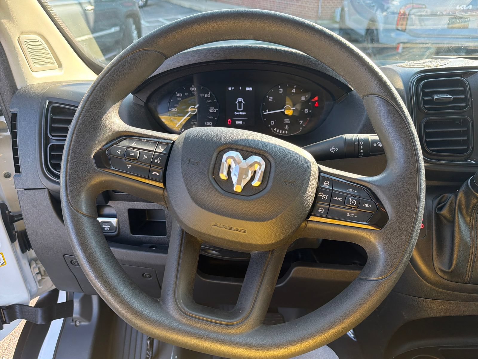 Used 2026 RAM ProMaster 2500 w/ Convenience Group FWD image 17
