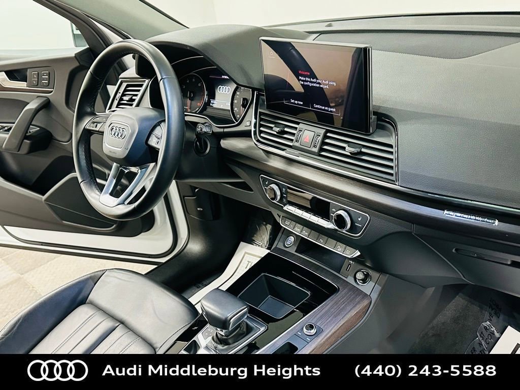 Certified 2023 Audi Q5 2.0T Premium w/ Convenience Package image 10