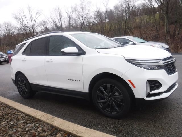 Used 2023 Chevrolet Equinox RS image 3