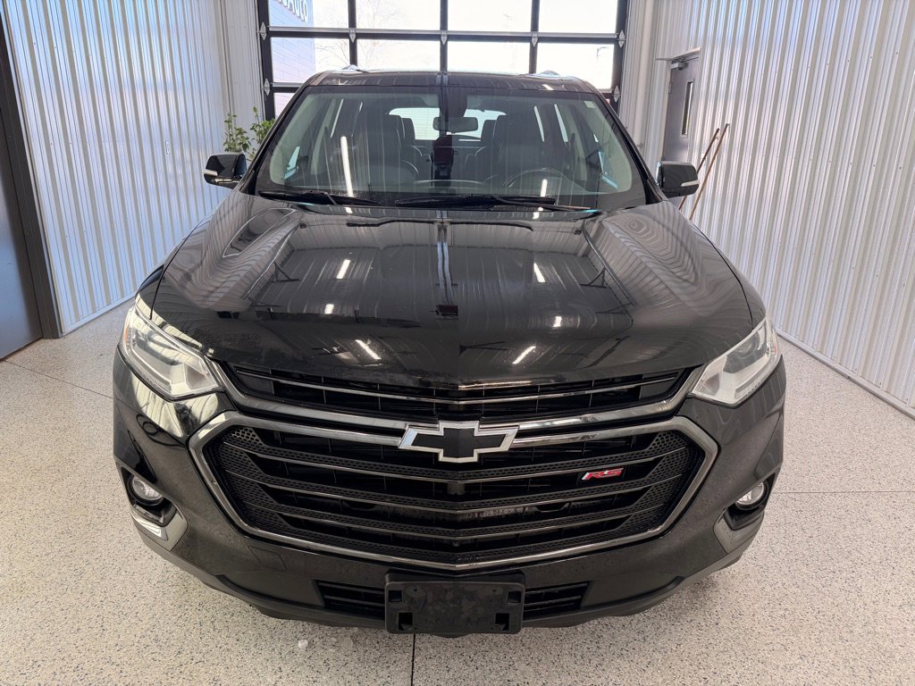 Used 2019 Chevrolet Traverse RS image 2