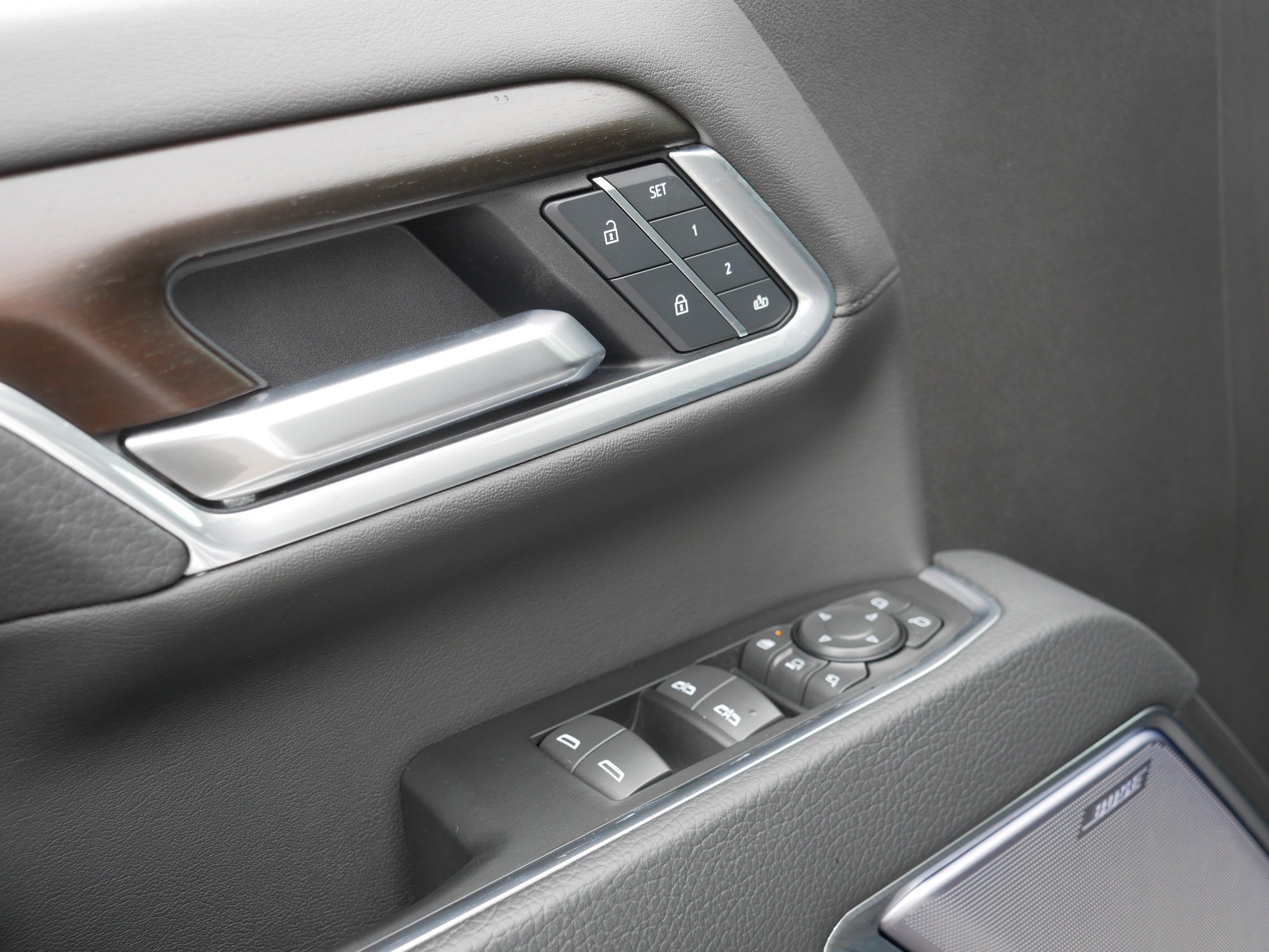 Used 2025 GMC Sierra 3500 Denali w/ Denali Reserve Package image 19