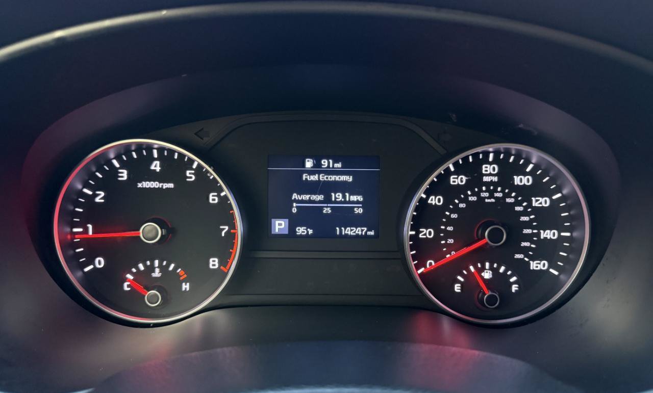 Used 2022 Kia Sportage LX FWD image 16