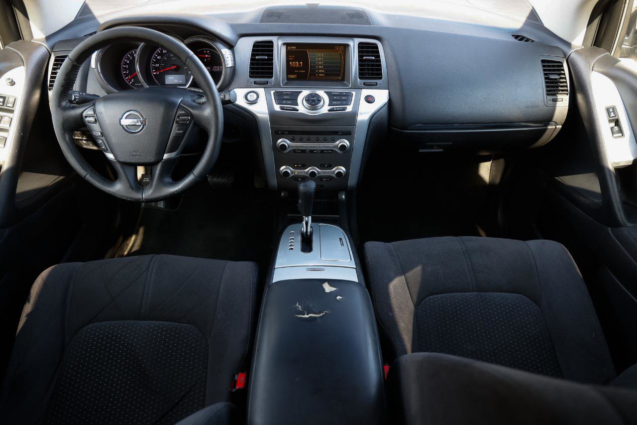 Used 2012 Nissan Murano SV image 2