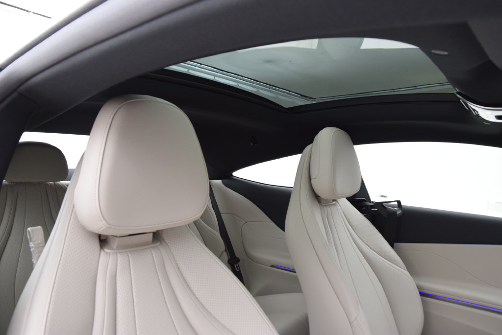 New 2027 Mercedes-Benz CLE 300 4MATIC Coupe image 18