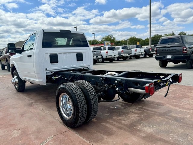 New 2024 RAM 3500 Tradesman image 7