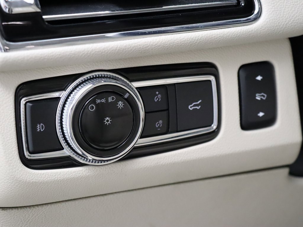 Used 2021 Lincoln Navigator Reserve w/ Luxury Package image 12