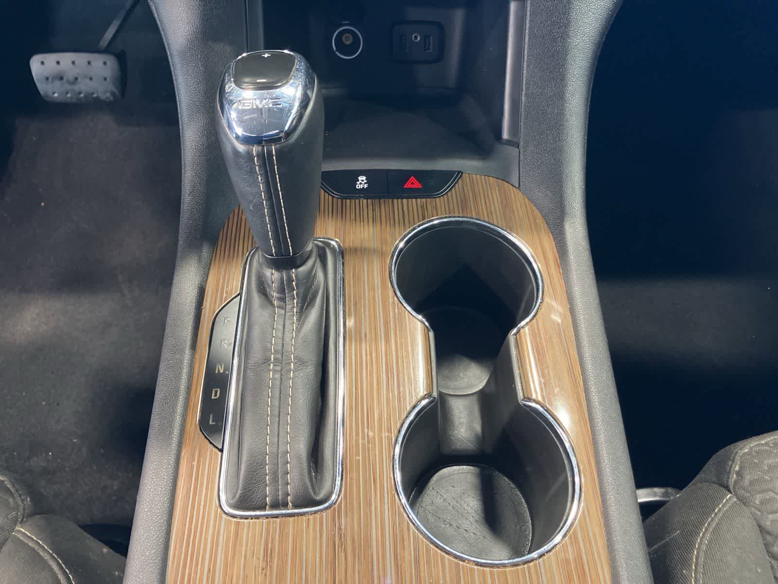 Used 2019 GMC Acadia SLE FWD image 30