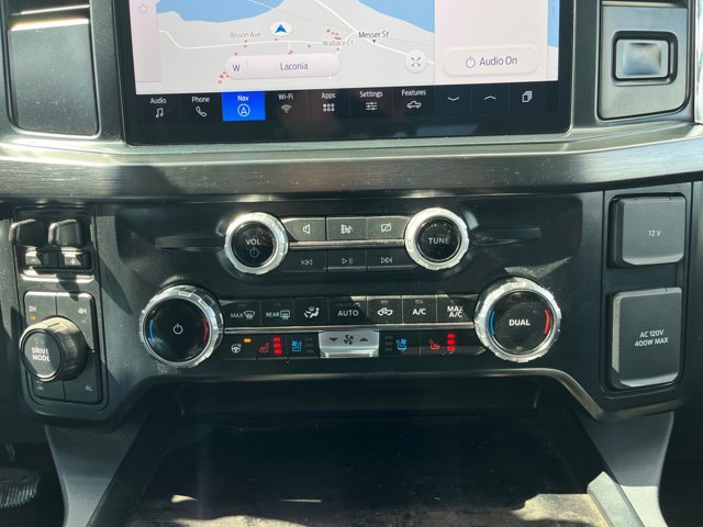 Certified 2024 Ford F250 Lariat w/ Sport Appearance Package image 18