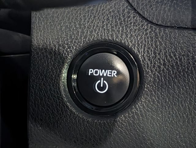 Used 2025 Toyota Camry LE FWD image 19
