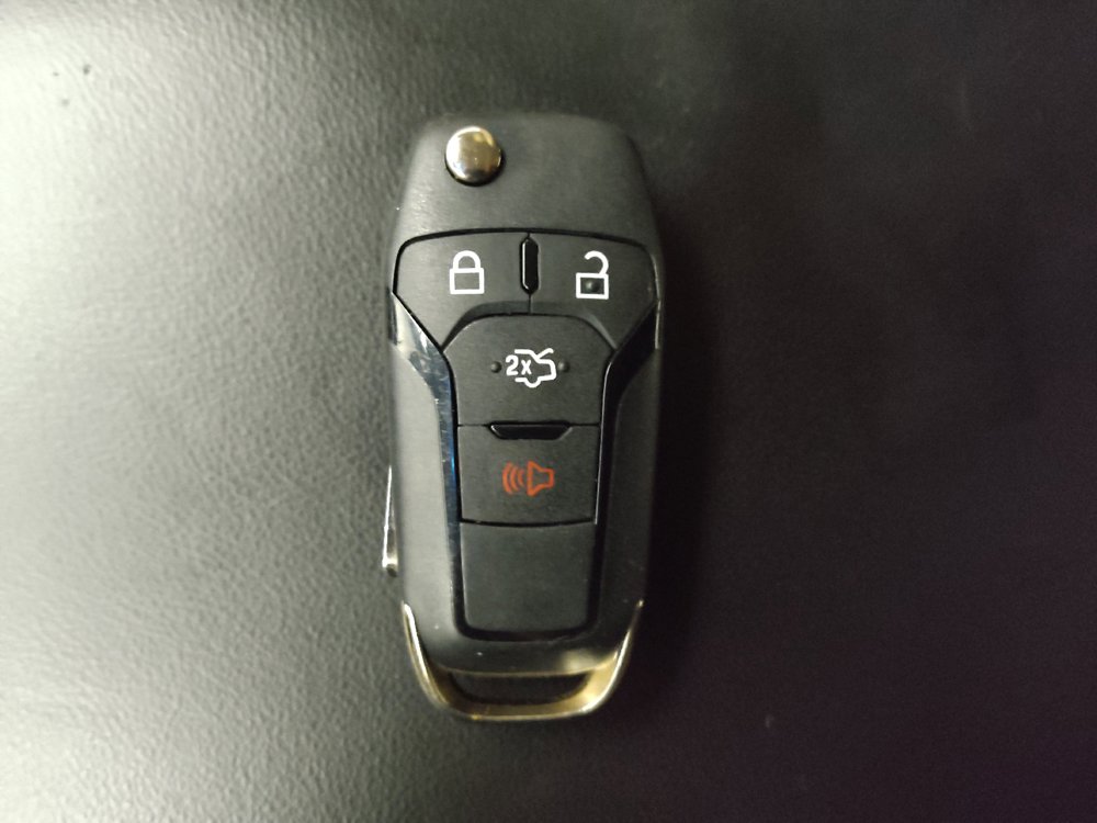 Used 2023 Ford Explorer 4WD image 32