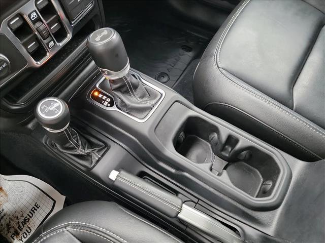 Used 2021 Jeep Wrangler Unlimited Sahara w/ Cold Weather Group image 20