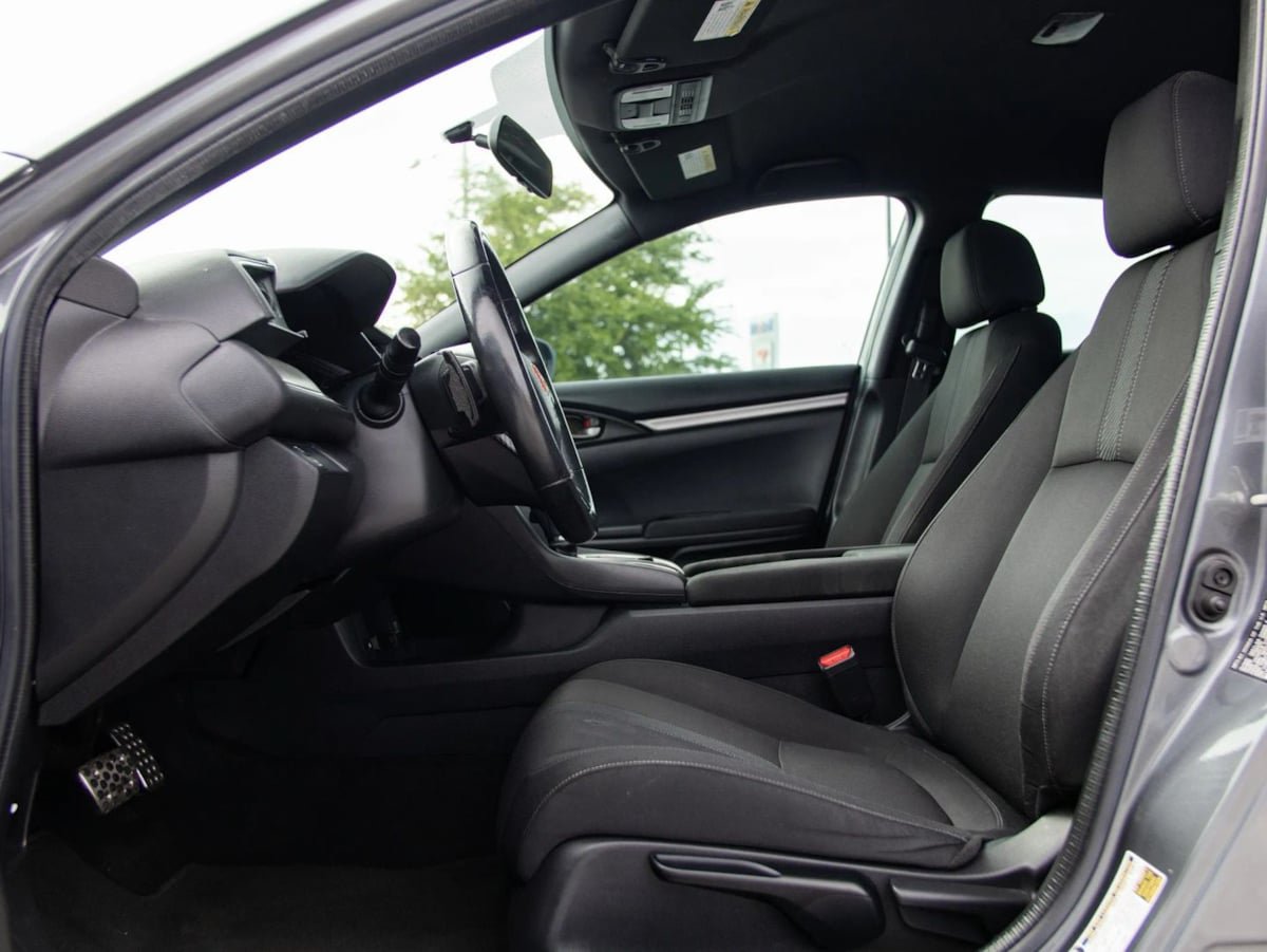 Used 2017 Honda Civic Sport image 19