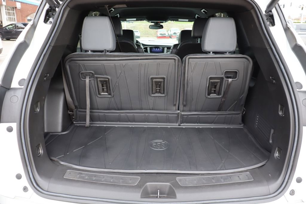 Used 2024 Buick Enclave Essence w/ LPO, Floor Liner Package image 32