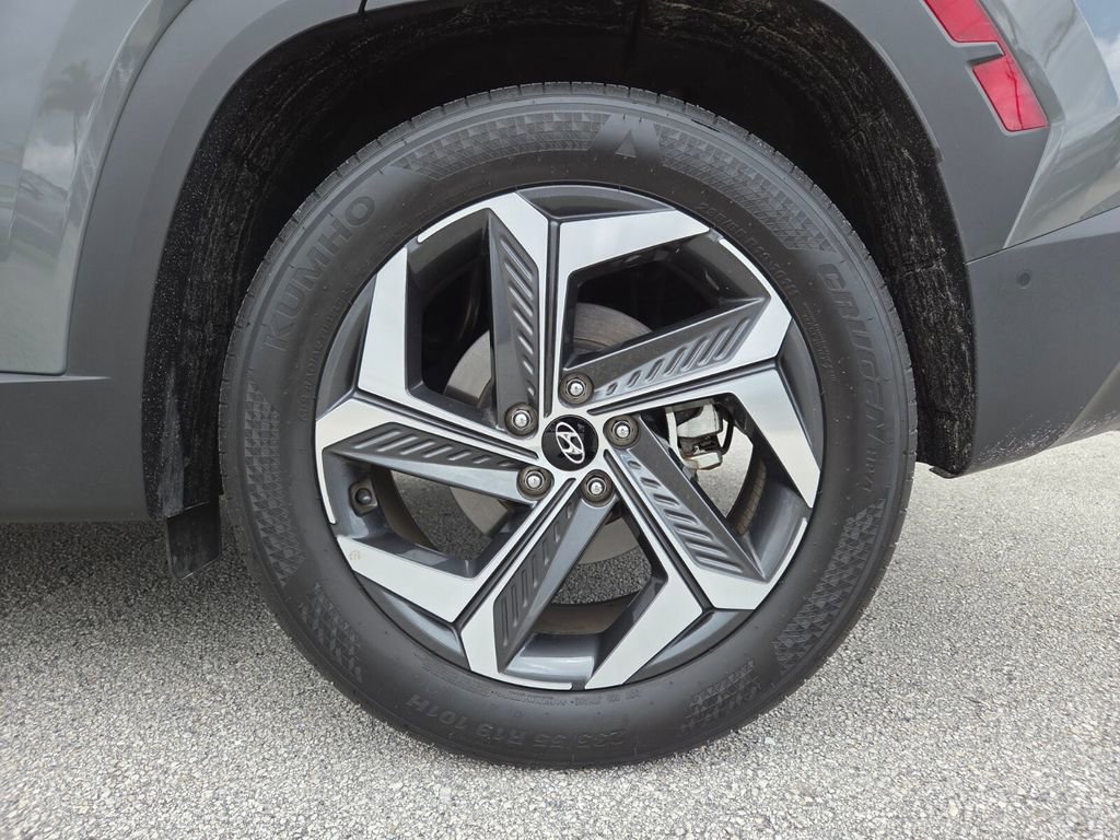 Used 2024 Hyundai Tucson Limited FWD image 16