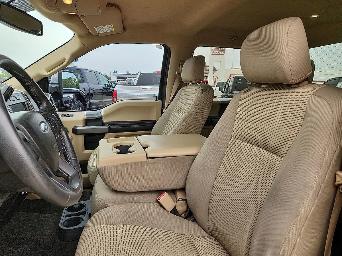 Used 2015 Ford F150 XLT w/ Equipment Group 301A Mid RWD image 7