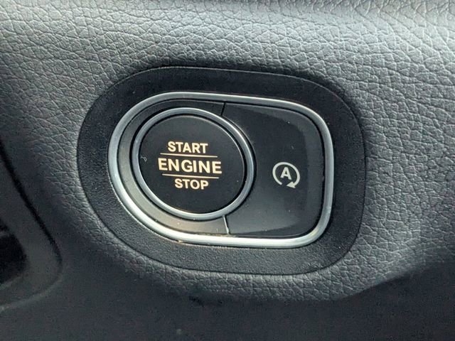 Used 2025 Mercedes-Benz GLE 350 4MATIC image 31