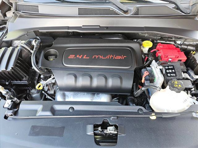 Used 2019 Jeep Compass Latitude FWD image 25