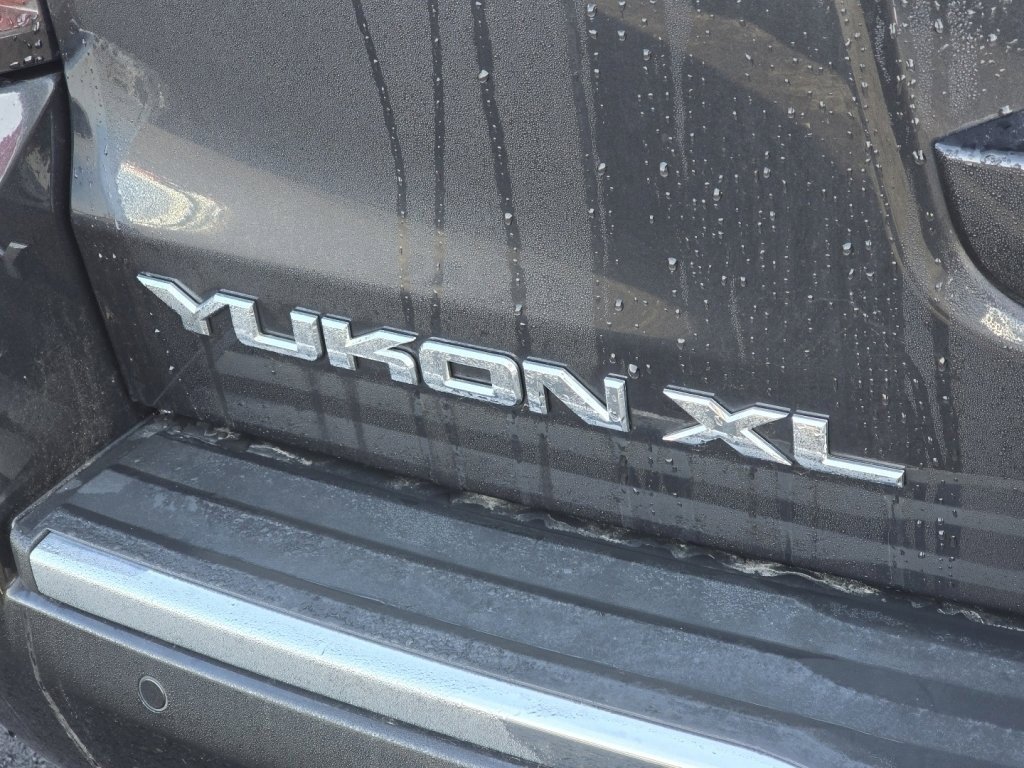 Used 2020 GMC Yukon XL Denali w/ Denali Ultimate Package image 30