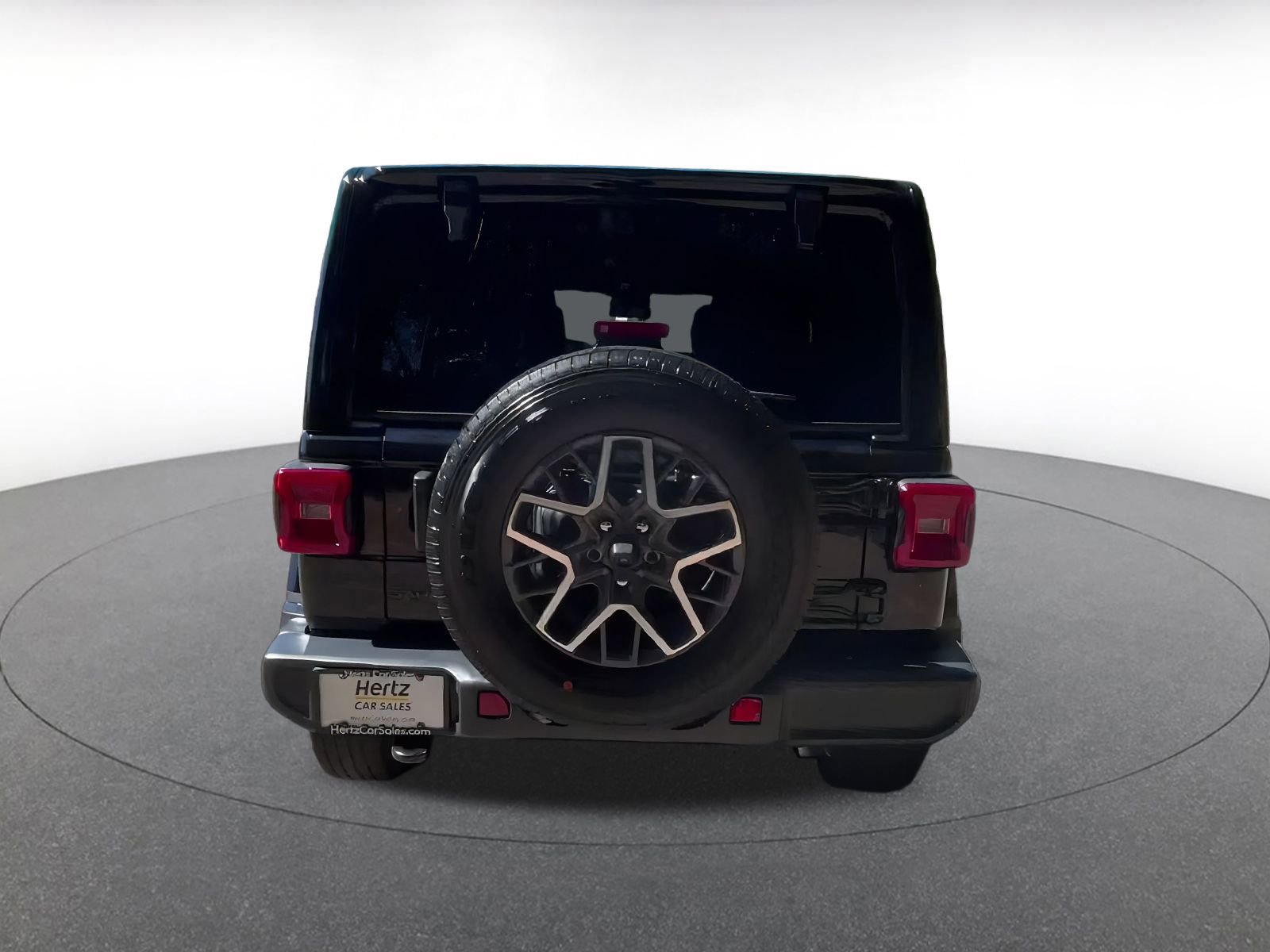 Used 2025 Jeep Wrangler Sahara image 11