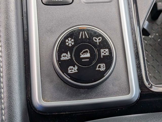 Used 2024 Nissan Pathfinder SV AWD/4WD image 25