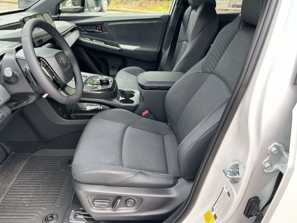 New 2026 Toyota C-HR AWD/4WD image 15
