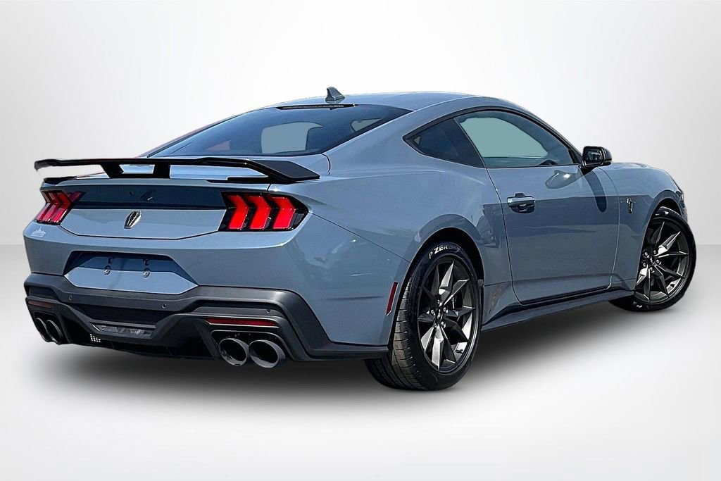 Used 2025 Ford Mustang Dark Horse image 6
