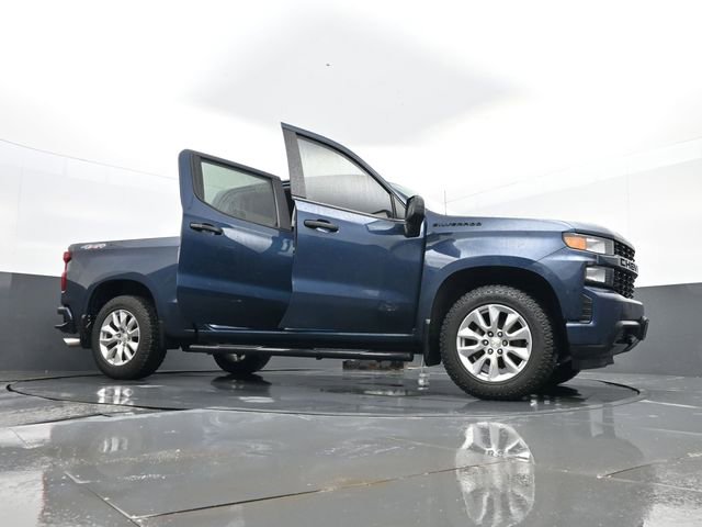Used 2019 Chevrolet Silverado 1500 Custom w/ Custom Value Package AWD/4WD image 29