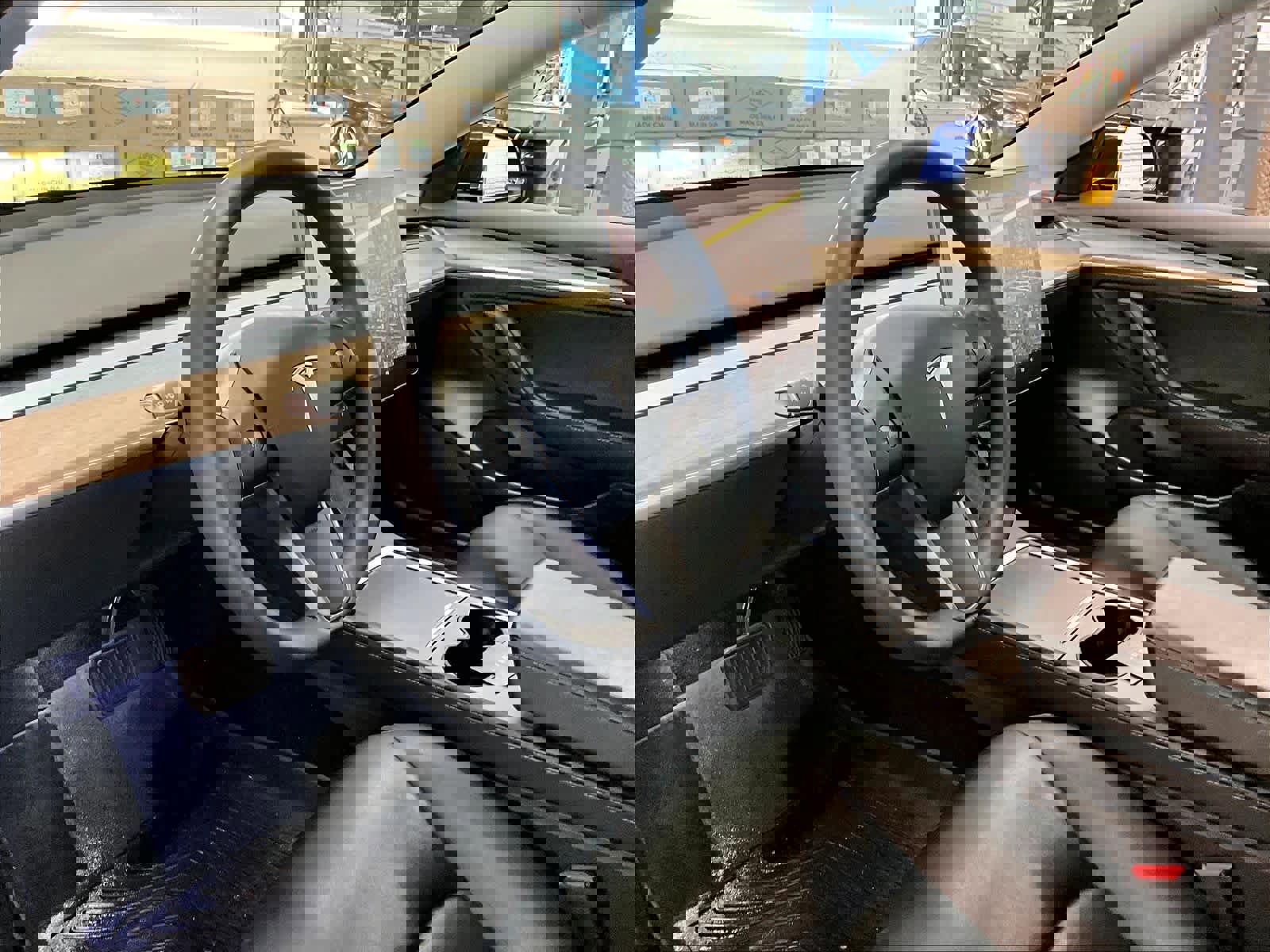 Used 2022 Tesla Model 3 Long Range image 16