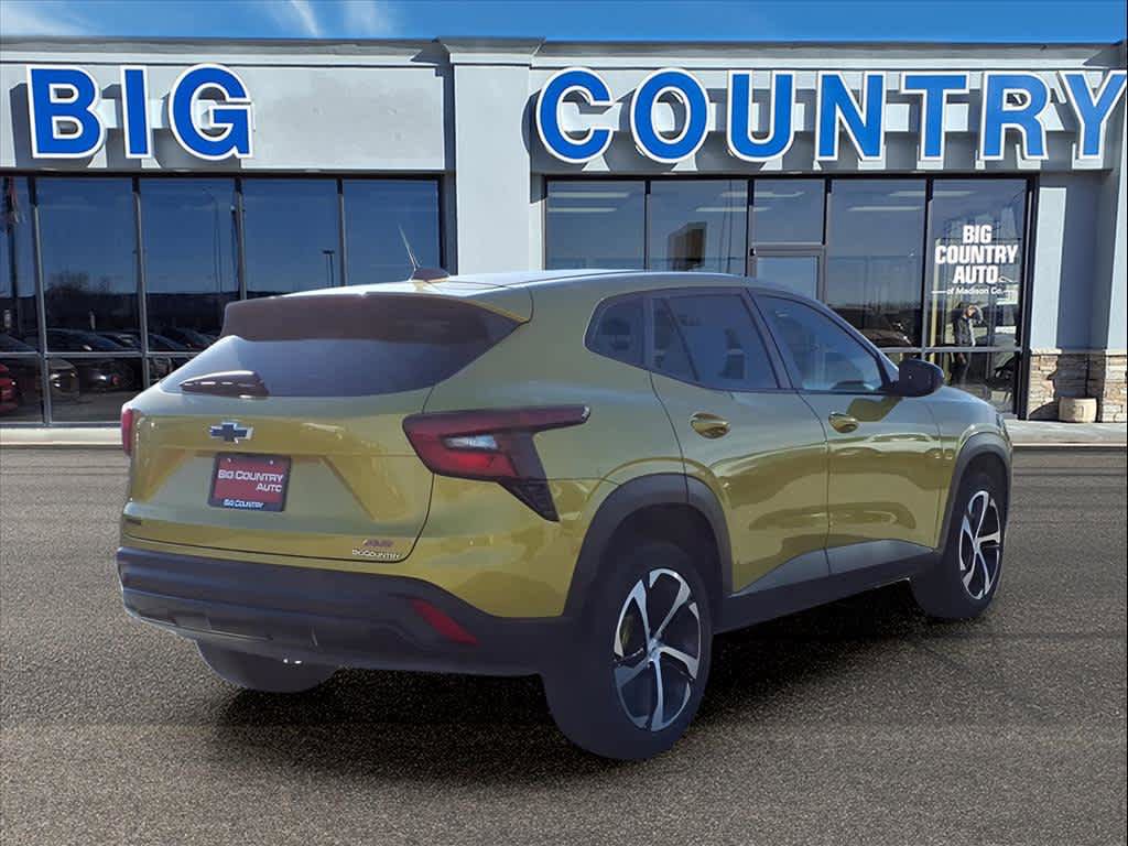 Used 2024 Chevrolet Trax RS image 5