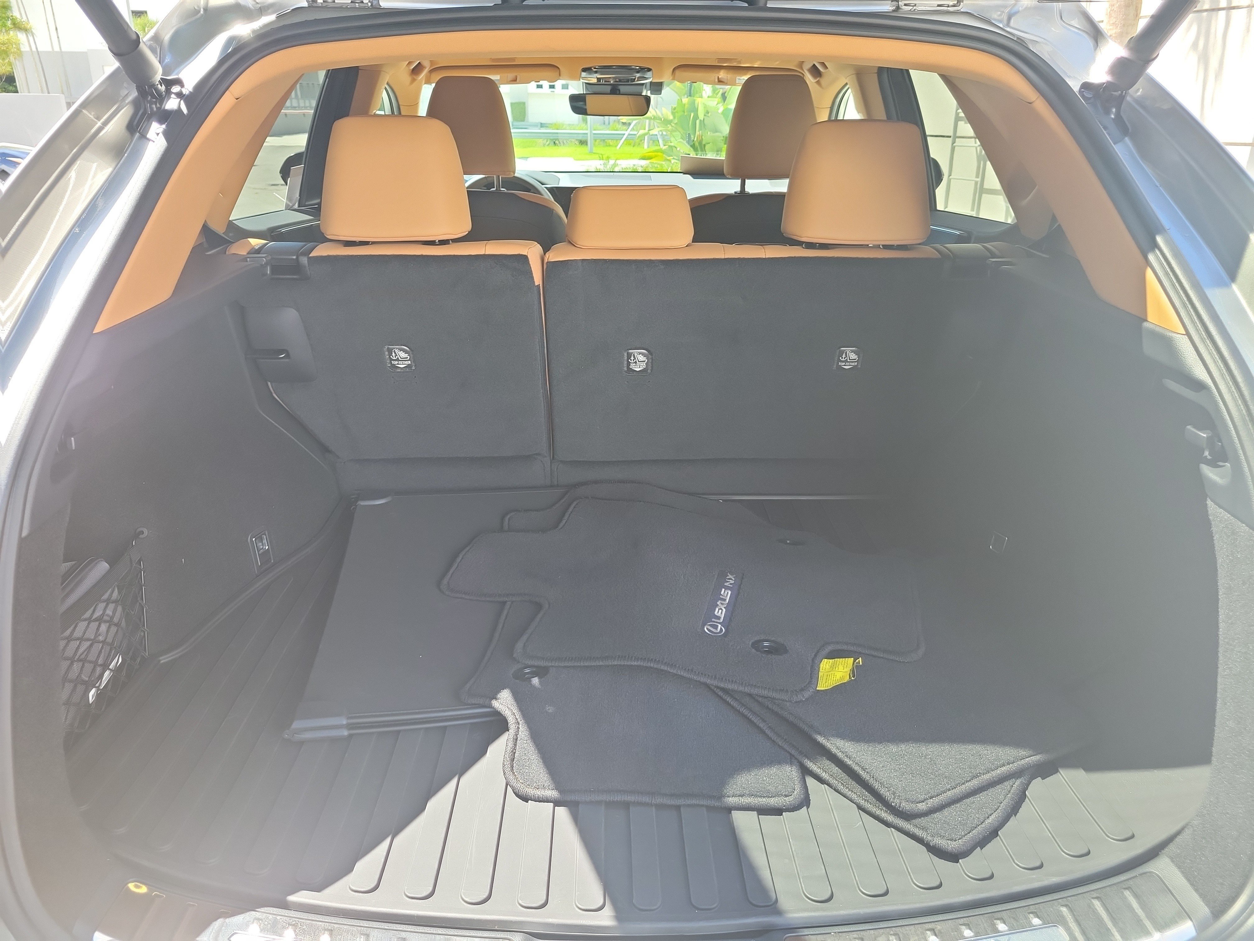 Used 2025 Lexus NX 250 FWD w/ Accessory Package (K3) image 10