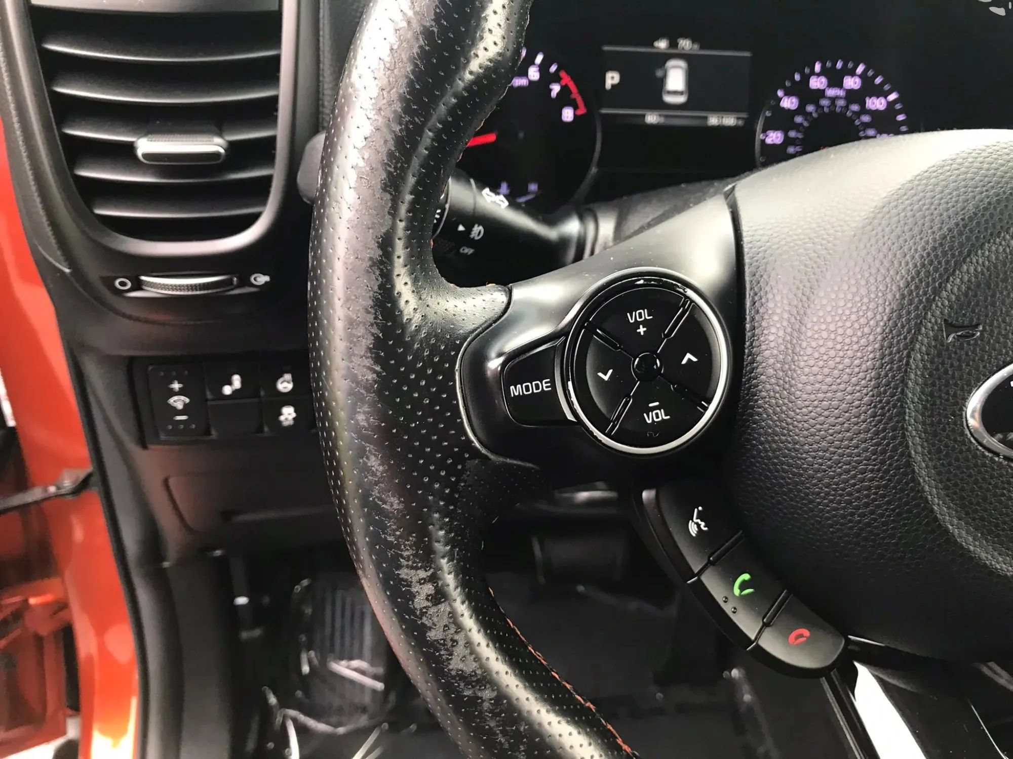 Used 2018 Kia Soul ! w/ Tech Package FWD image 16