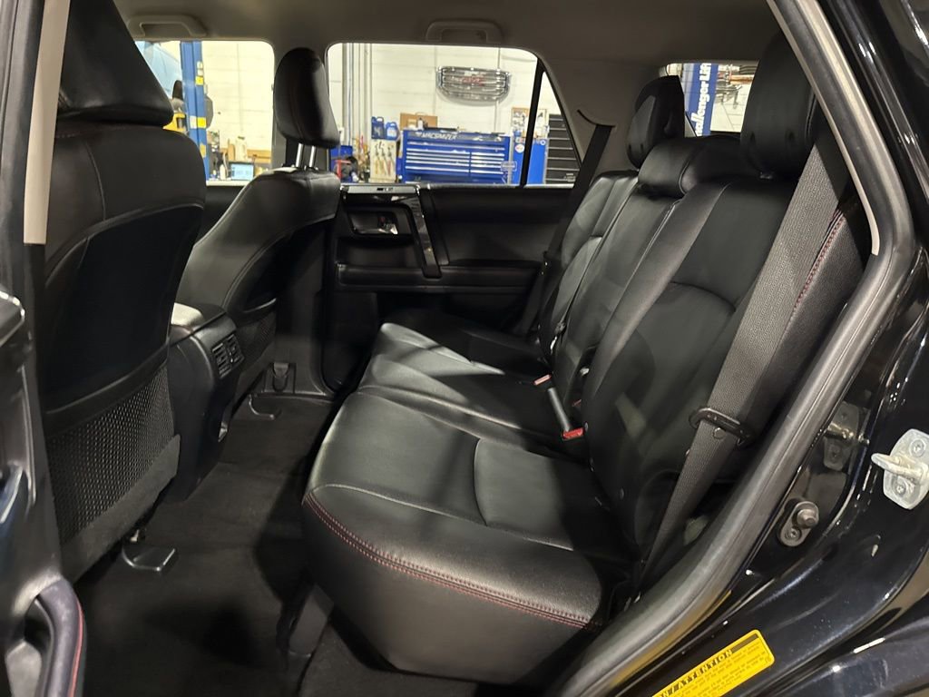 Used 2024 Toyota 4Runner TRD Off-Road Premium image 40