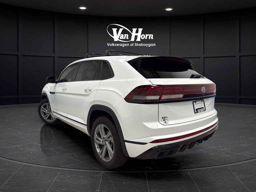 Used 2025 Volkswagen Atlas Cross Sport SEL R-Line AWD/4WD image 5