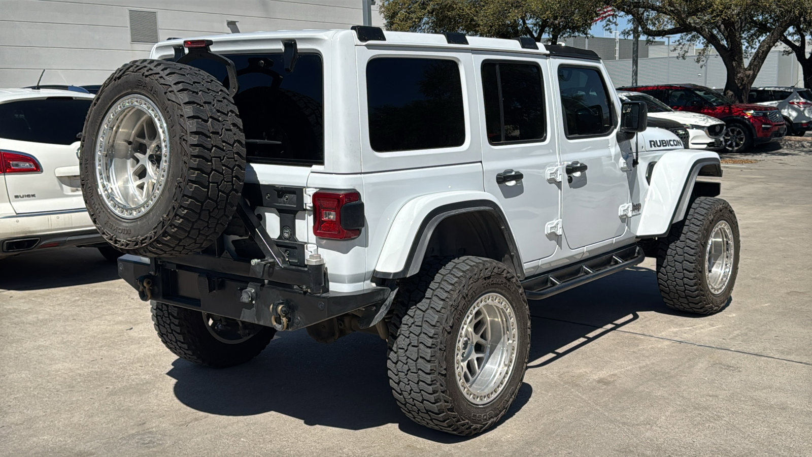 Used 2023 Jeep Wrangler Rubicon 392 w/ Trailer Tow Package image 7