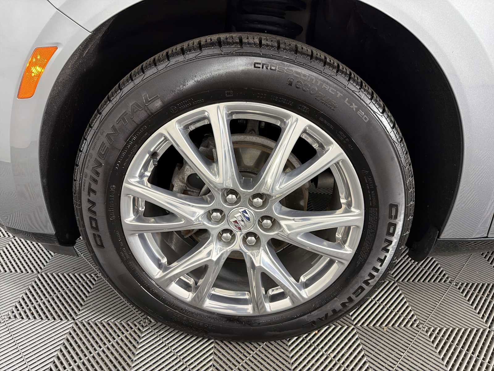 Certified 2023 Buick Enclave Premium w/ Experience Buick Package AWD/4WD image 9