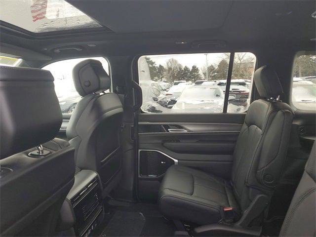 New 2026 Jeep Grand Wagoneer Limited w/ Premium Group II AWD/4WD image 10