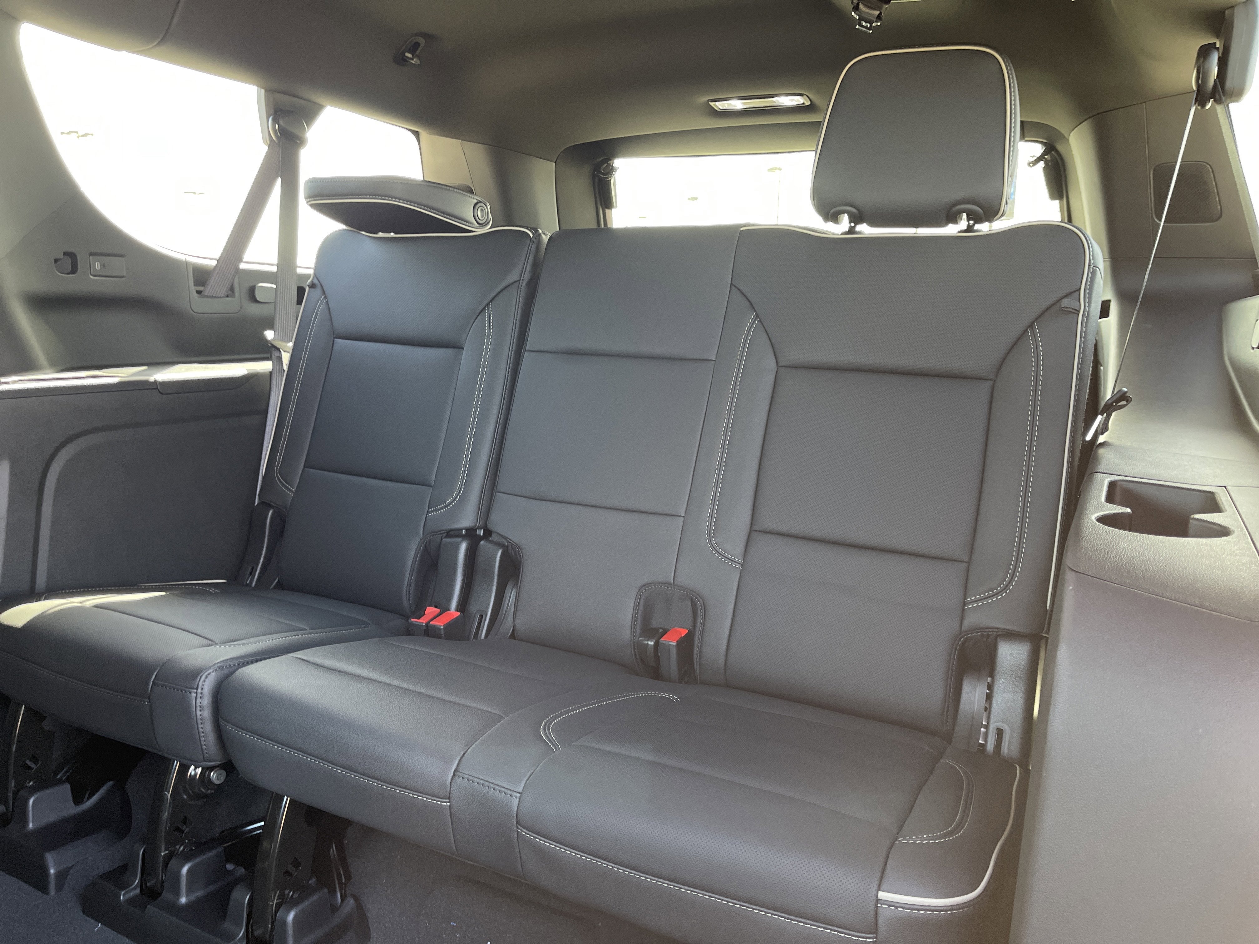 New 2026 Chevrolet Suburban Premier image 41