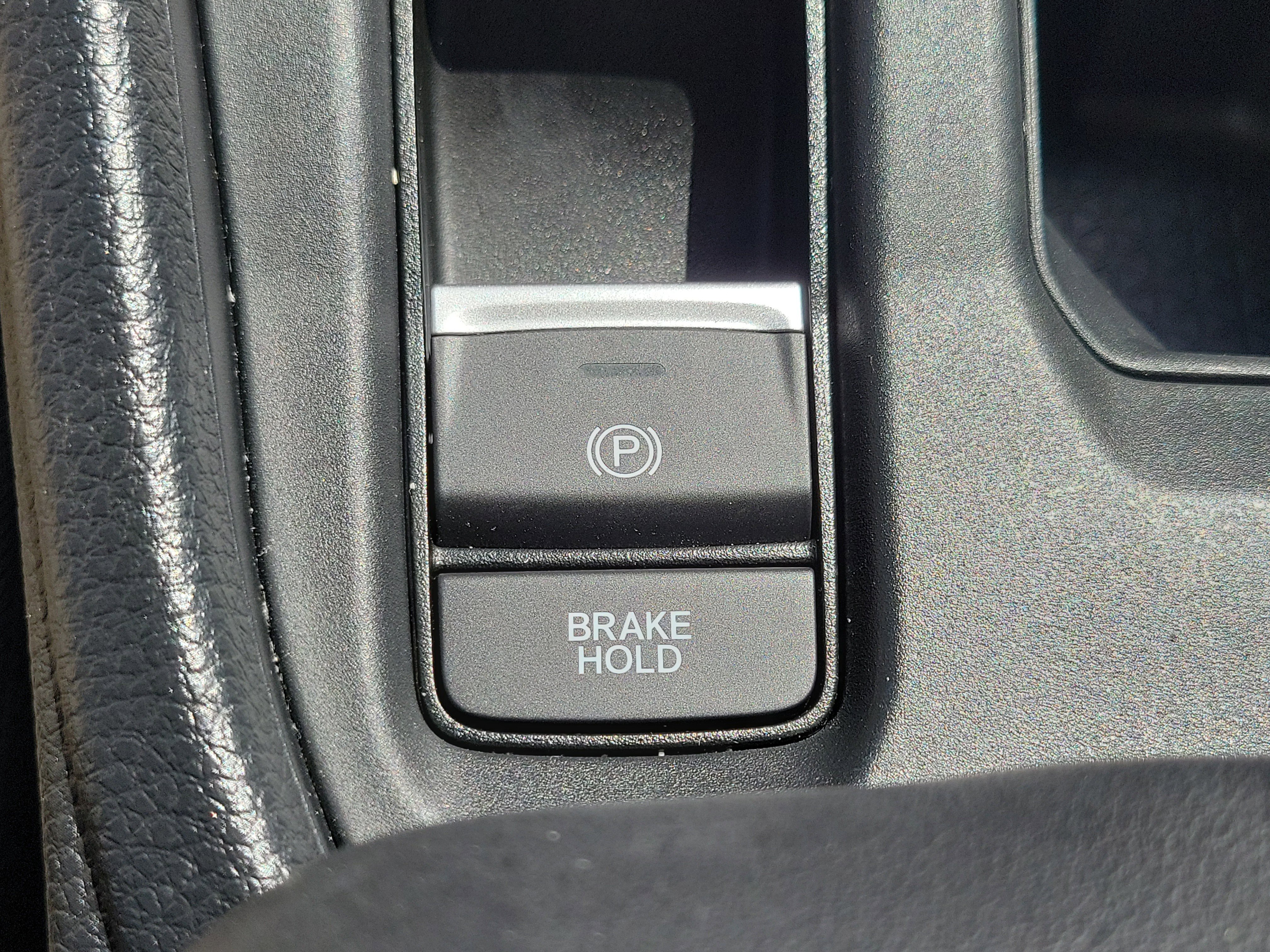 Certified 2023 Honda Accord LX image 27