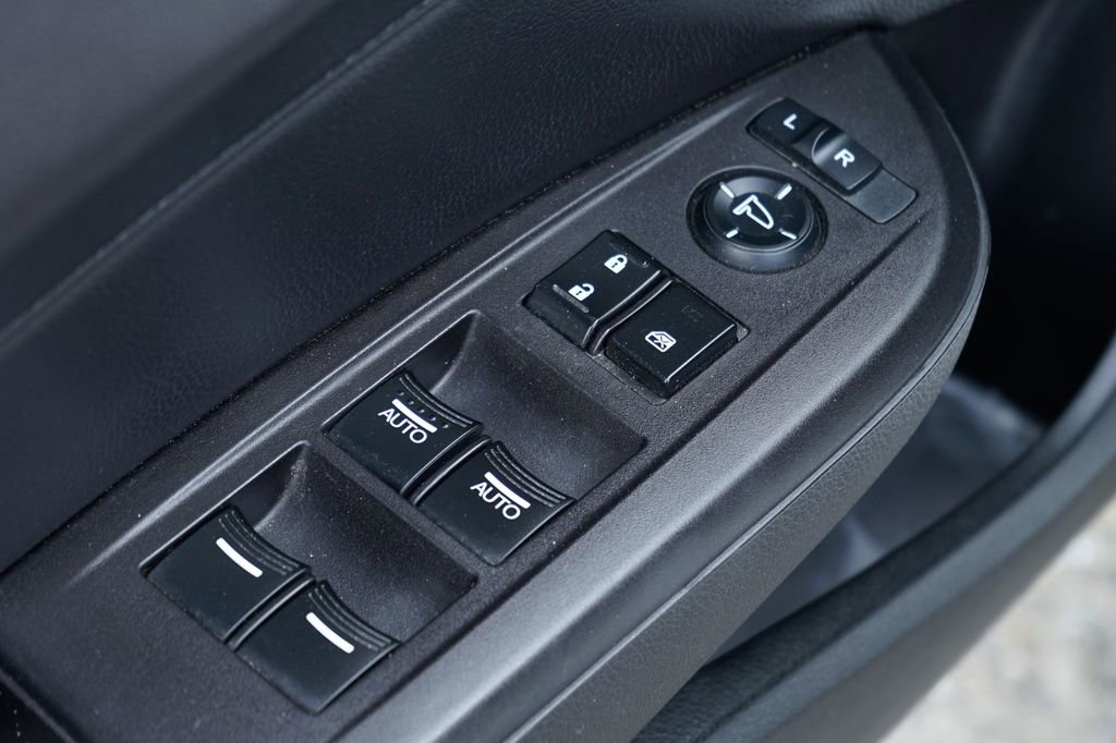 Used 2013 Acura ILX w/ Premium Package image 15